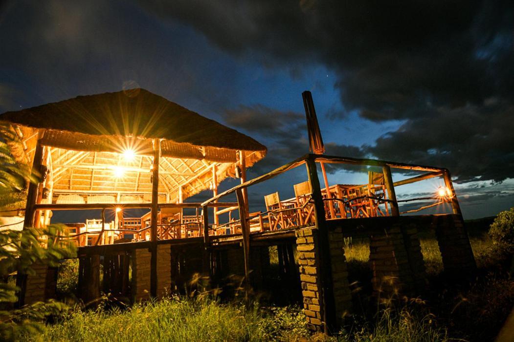 Kazinga Wilderness Safari Camp Otel Kasese Dış mekan fotoğraf
